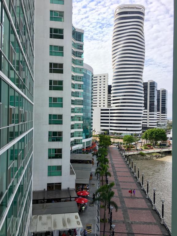 Luxury Suites River Front グアヤキル エクステリア 写真